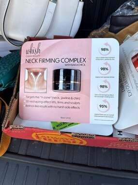 Clean Beauty Neck Firming Complex